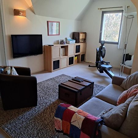 Au Chat Perche Espace Familial Mareil-sur-Mauldre Buitenkant foto