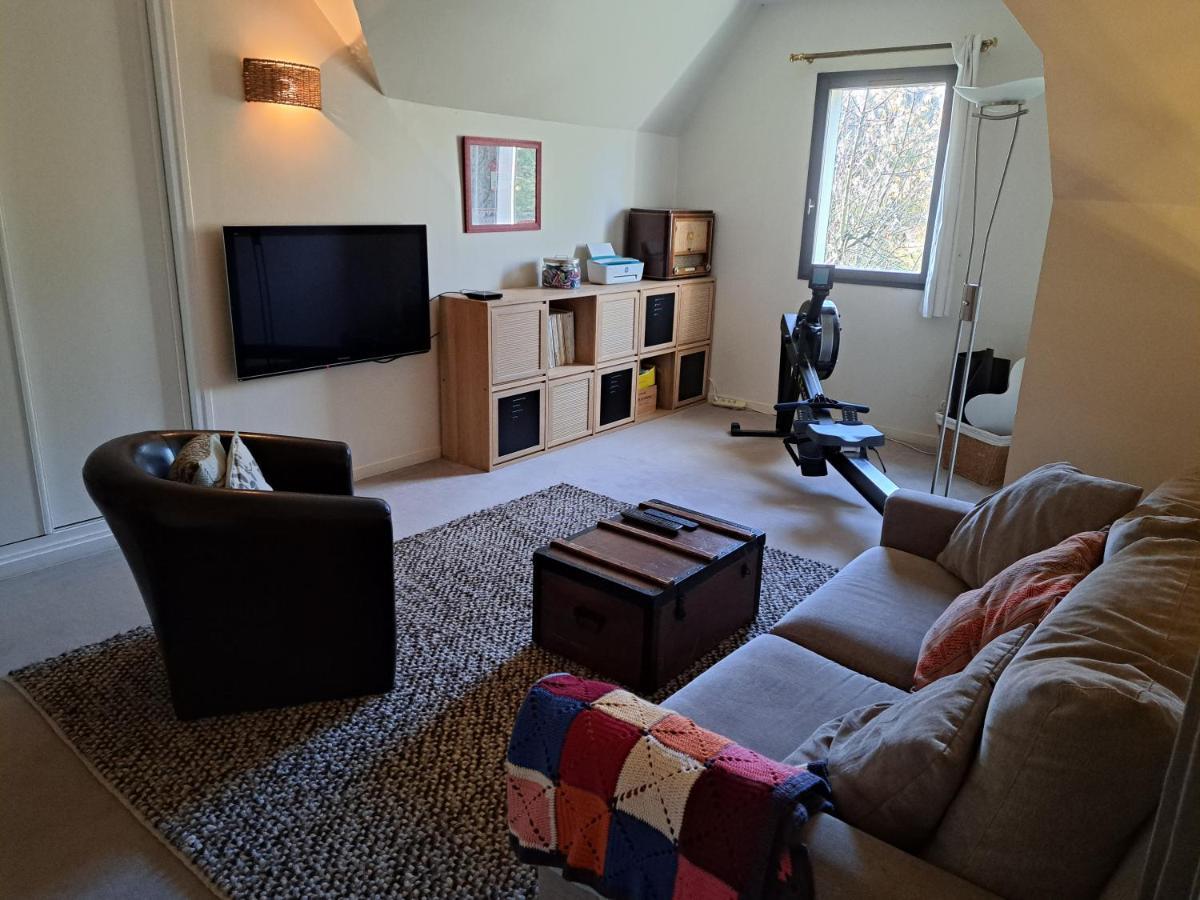 Au Chat Perche Espace Familial Mareil-sur-Mauldre Buitenkant foto