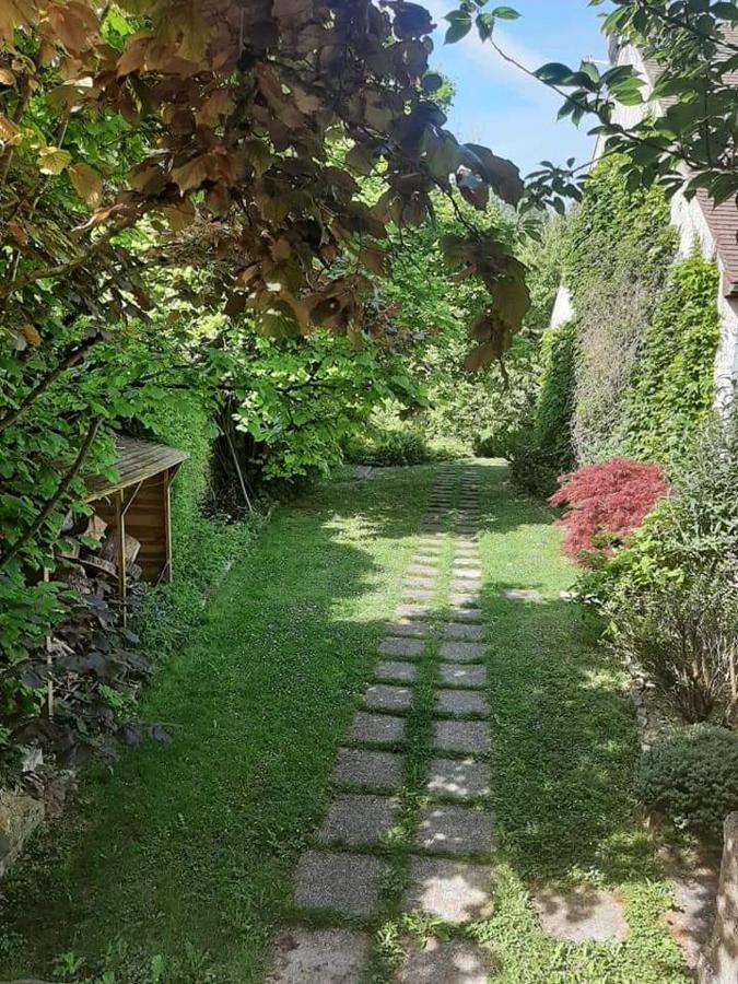 Au Chat Perche Espace Familial Mareil-sur-Mauldre Buitenkant foto